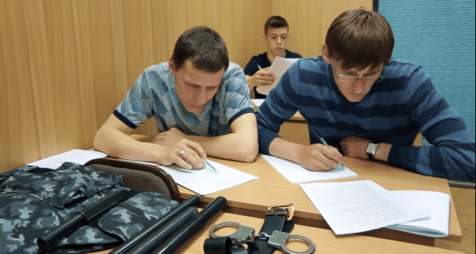 Как получить удостоверение охранника 6 разряда